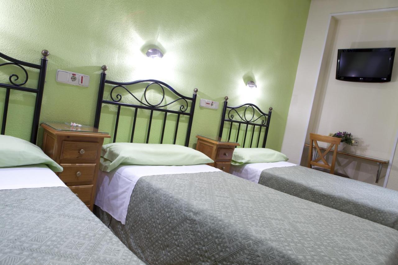 מדריד Hostal Los Alpes מראה חיצוני תמונה
